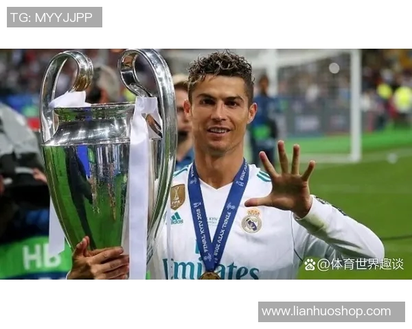 全球瞩目的足球巨星二号是谁他在赛场上的传奇故事与成就揭秘